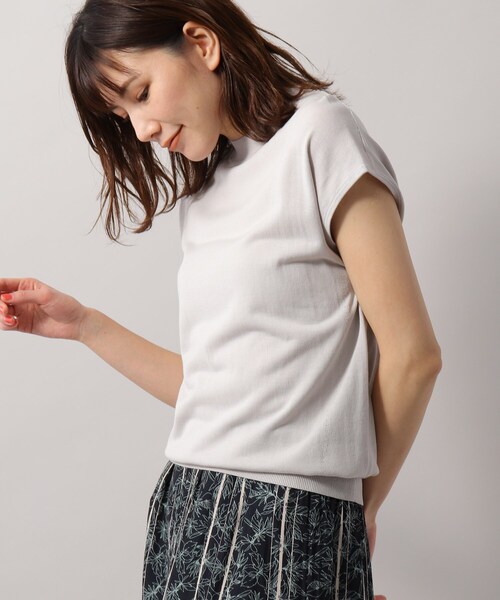 SOUP(スープ)の「◆接触冷感・UVカット/フレンチスリーブニット(ニット/セーター・レディース・ホワイト系5/ベビーピンク/ブラック/ダークブラウン/ライトブルー/ライトグレー・11/09)」の3枚目の写真