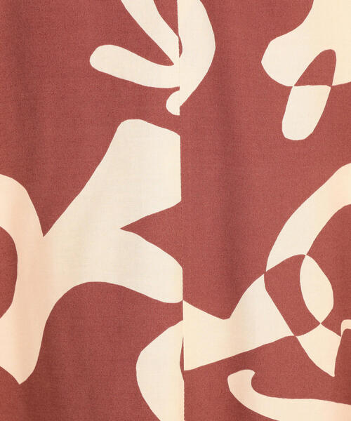 TOMORROWLAND （トゥモローランド）の「ウェイビープリント フレアワンピース（ワンピース・レディース・レッド系その他/グリーン系その他2・36/34）」の7枚目の写真