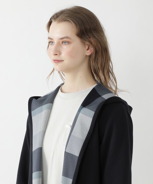 BLUE LABEL CRESTBRIDGE(ブルーレーベルクレストブリッジ)の「クレストブリッジチェックリバーシブルコーディガン(その他アウター・レディース・ダークネイビー/ネイビー/ベージュ・38)」の7枚目の写真