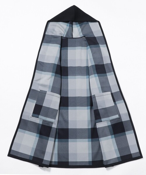 BLUE LABEL CRESTBRIDGE(ブルーレーベルクレストブリッジ)の「クレストブリッジチェックリバーシブルコーディガン(その他アウター・レディース・ダークネイビー/ネイビー/ベージュ・38)」の10枚目の写真