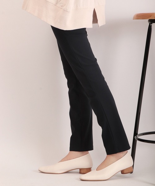 Anna Nicola（アンナニコラ）の「Anna Nicola メルル マイクロファイバーパンツ（その他パンツ・レディース・ブラック/ネイビー/オフホワイト/ライトベージュ・M/L）」の21枚目の写真