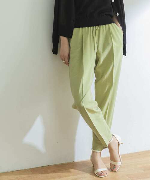 URBAN RESEARCH（アーバンリサーチ）の「ポプリンドロストテーパードパンツ（その他パンツ・レディース・ブラック/ベージュ/グリーン系その他・38/36/34）」の3枚目の写真