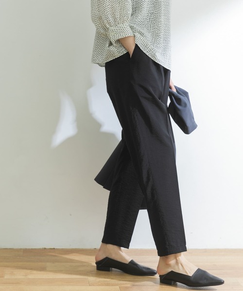 URBAN RESEARCH（アーバンリサーチ）の「ポプリンドロストテーパードパンツ（その他パンツ・レディース・ブラック/ベージュ/グリーン系その他・38/36/34）」の5枚目の写真