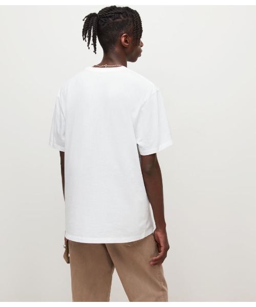ALLSAINTS(オールセインツ)の「SHAKA CREW T-SHIRT | SHAKA クルー Tシャツ(Tシャツ/カットソー・メンズ・ホワイト・S/XS/M/L)」の6枚目の写真