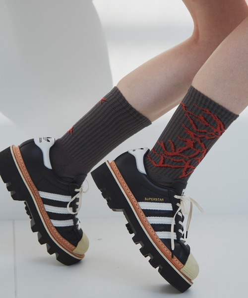 AIVER（アイバー）の「AIVER　棘ロゴソックス　MADE IN JAPAN（ソックス/靴下・メンズ・チャコールグレー/ブラック/オフホワイト・FREE）」の19枚目の写真