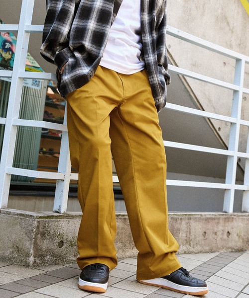 Dickies(ディッキーズ)の「Dickies/ディッキーズ ロゴピスネーム ストレッチイージー カラーワークチノパンツ(チノパンツ・メンズ・ブラック/ブルー/カーキ/マスタード/オレンジ/ベージュ/ストライプ/ベージュ系/ネイビー系/グリーン/パープル・L/M/XL)」の9枚目の写真