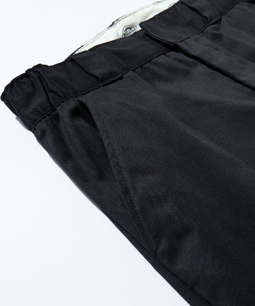 Dickies(ディッキーズ)の「Dickies/ディッキーズ ロゴピスネーム ストレッチイージー カラーワークチノパンツ(チノパンツ・メンズ・ブラック/ブルー/カーキ/マスタード/オレンジ/ベージュ/ストライプ/ベージュ系/ネイビー系/グリーン/パープル・L/M/XL)」の16枚目の写真