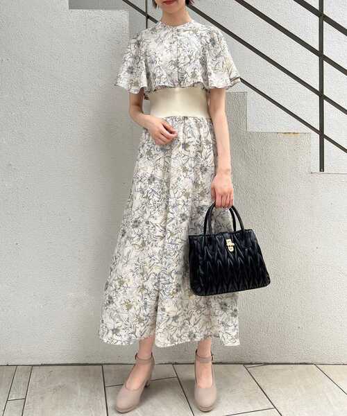 MAJESTIC LEGON(マジェスティックレゴン)の「パピヨンスリーブコルセットワンピ(ワンピース・レディース・ホワイト系その他2/ブラウン系その他2/ブルー系その他2・SMALL/MEDIUM)」の22枚目の写真