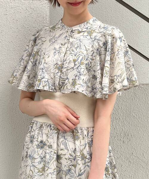 MAJESTIC LEGON(マジェスティックレゴン)の「パピヨンスリーブコルセットワンピ(ワンピース・レディース・ホワイト系その他2/ブラウン系その他2/ブルー系その他2・SMALL/MEDIUM)」の18枚目の写真