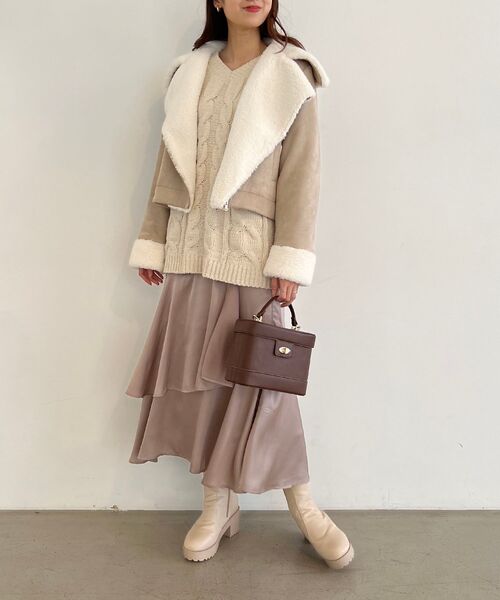 MAJESTIC LEGON（マジェスティックレゴン）の「fluffyライダース（その他アウター・レディース・ベージュ/ブラウン/アイボリー・SMALL/MEDIUM）」の11枚目の写真