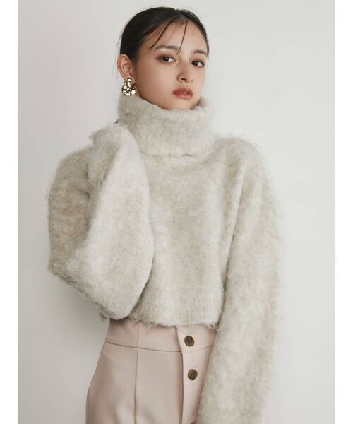 MURUA（ムルーア）の「エアリーショートオフタートルニット（ニット/セーター・レディース・アイボリー/ブルー/モカ/その他1・FREE）」の13枚目の写真