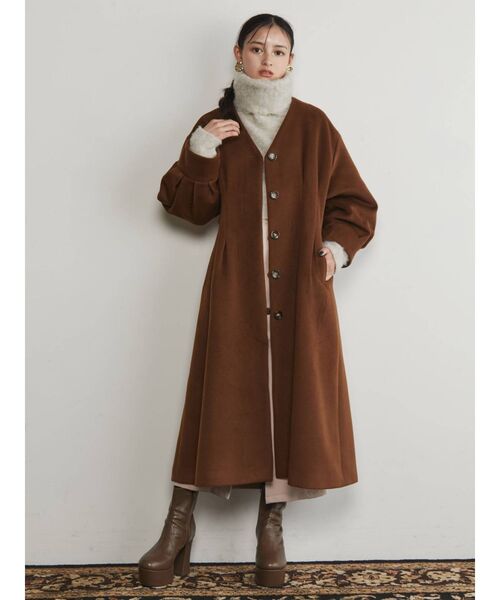 MURUA（ムルーア）の「エアリーショートオフタートルニット（ニット/セーター・レディース・アイボリー/ブルー/モカ/その他1・FREE）」の5枚目の写真