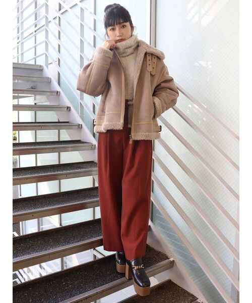 MURUA（ムルーア）の「エアリーショートオフタートルニット（ニット/セーター・レディース・アイボリー/ブルー/モカ/その他1・FREE）」の12枚目の写真