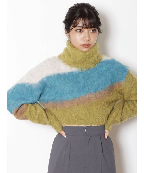 MURUA（ムルーア）の「エアリーショートオフタートルニット（ニット/セーター・レディース・アイボリー/ブルー/モカ/その他1・FREE）」の22枚目の写真