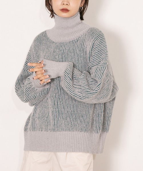 KBF（ケイビーエフ）の「『WEB/一部店舗限定』リブ配色ハイネックニット（ニット/セーター・レディース・グレー/ブラウン/グリーン・ONE SIZE）」の4枚目の写真