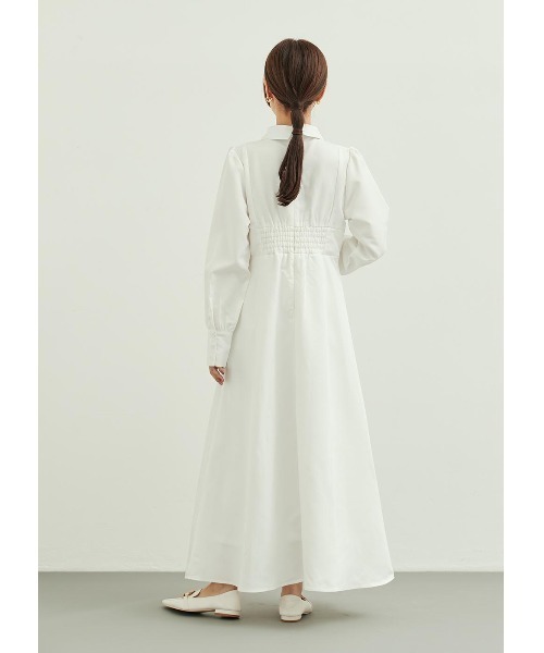 N WITH.(エヌウィズ)の「ウエストギャザーシャツワンピース(シャツワンピース・レディース・ホワイト・MEDIUM)」の6枚目の写真