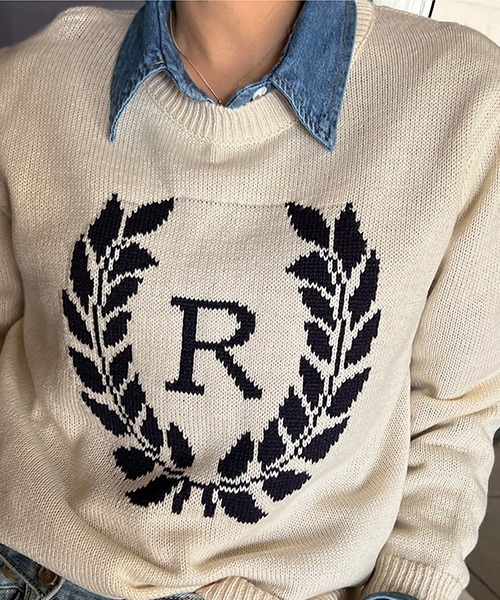 NANING9(ナンニング)の「NANING9 フロントロゴラウンドニット(ニット/セーター・レディース・ネイビー/クリーム・FREE)」の8枚目の写真