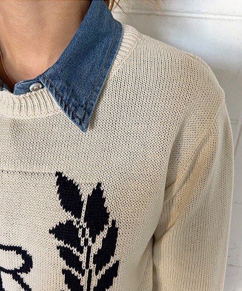 NANING9(ナンニング)の「NANING9 フロントロゴラウンドニット(ニット/セーター・レディース・ネイビー/クリーム・FREE)」の9枚目の写真