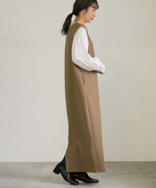 select MOCA（セレクトモカ）の「2022 AW Vネックキルティングロング