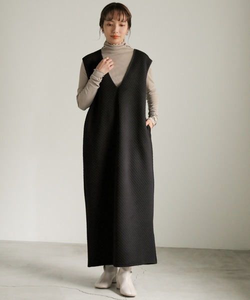 select MOCA（セレクトモカ）の「2022 AW Vネックキルティングロング