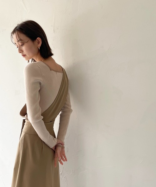 CLEIO(クレイオ)の「【CLEIO】カットアウトリブニット(ニット/セーター・レディース・ライトグリーン/アイボリー/ベージュ・FREE)」の5枚目の写真