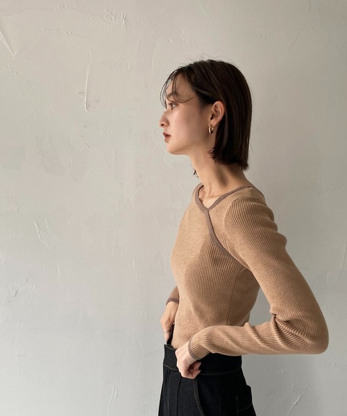 CLEIO(クレイオ)の「【CLEIO】カットアウトリブニット(ニット/セーター・レディース・ライトグリーン/アイボリー/ベージュ・FREE)」の11枚目の写真