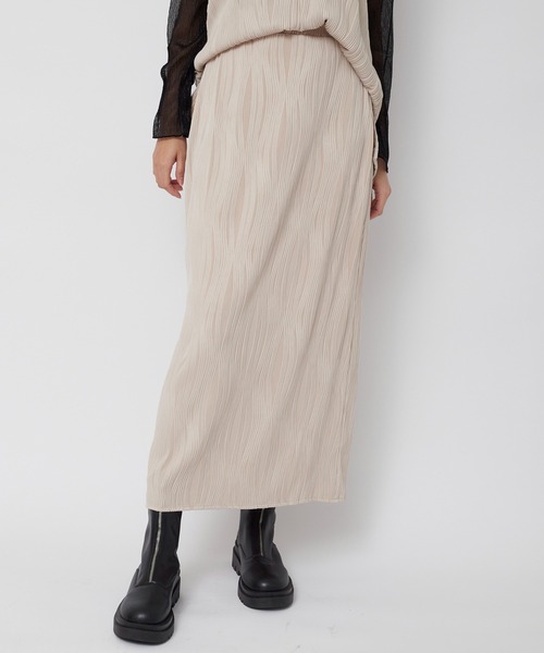 ANOTHER S(アナザーエス)の「ウェーブプリーツロングスカート(スカート・レディース・グレイッシュベージュ/ブラック・M)」の6枚目の写真