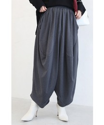 お洒落でゆったり楽ちんなサルエルパンツ