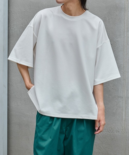 COLONY 2139（コロニートゥーワンスリーナイン）の「エンザイムダンボールrelaxBIG Tシャツ（Tシャツ/カットソー・メンズ・ブラック/ブルー/チャコールグレー/オフホワイト・MEDIUM/LARGE）」の2枚目の写真