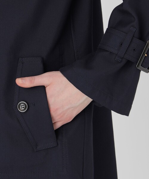 ブルーレーベルクレストブリッジ　リバーシブルネイビー チェック　ベージュ　コート BLUE LABEL CRESTBRIDGE（ブルーレーベルクレストブリッジ）の