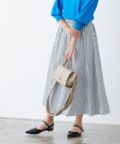 Pierrot(ピエロ)の「ストラップフラットシューズ(その他シューズ・レディース・ブラック/パイソン/オフホワイト・M/S/LL/L)」の14枚目の写真