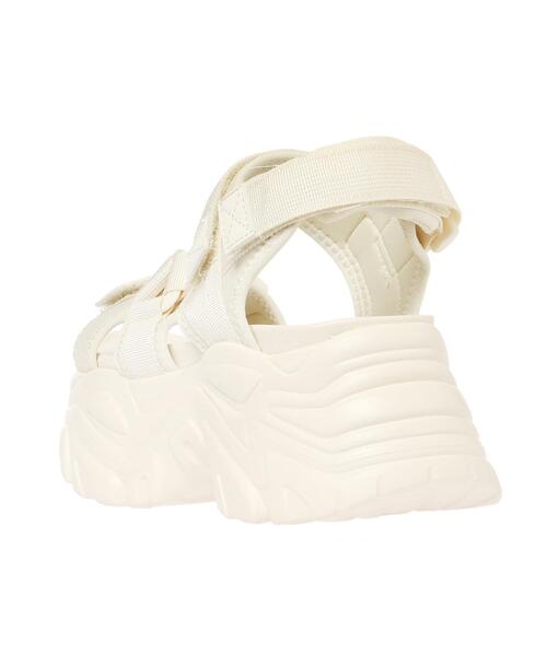 INGNI(イング)の「ベルクロバルキースポサン(サンダル・レディース・アイボリー/ブラック×ホワイト/ブラック×ブラック・M/L)」の7枚目の写真