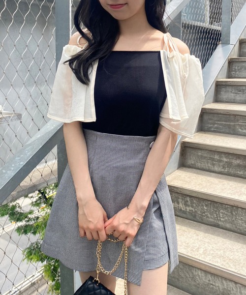 one after another NICE CLAUP（ワンアフターアナザーナイスクラップ）の「マルチWay/異素材ドッキングトップス（Tシャツ/カットソー・レディース・ブラック/グレイッシュベージュ/アイボリー/ブラウン・FREE）」の11枚目の写真