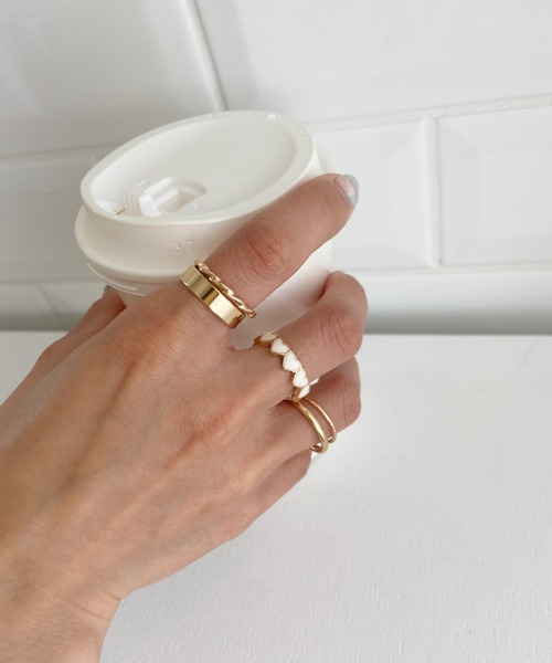 CLEA（クレア）の「5セットカラーハートリング（リング・レディース・シルバー/ゴールド/その他1/その他2・FREE）」の5枚目の写真