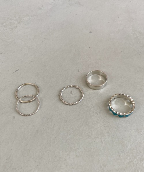 CLEA（クレア）の「5セットカラーハートリング（リング・レディース・シルバー/ゴールド/その他1/その他2・FREE）」の16枚目の写真