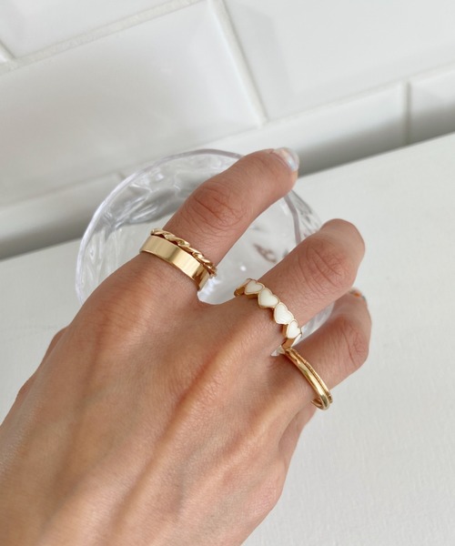 CLEA（クレア）の「5セットカラーハートリング（リング・レディース・シルバー/ゴールド/その他1/その他2・FREE）」の7枚目の写真