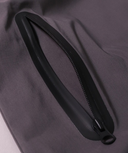 LUXE/R GOLF(ラグジュ ゴルフ)の「(RM)【LUXE/R GOLF】ストレッチ ブロード モックネック 半袖 プルオーバー(Tシャツ/カットソー・メンズ・ホワイト/チャコールグレー/ブラック/ベージュ・MEDIUM/LARGE/X-LARGE/XXX-LARGE/XXXX-LARGE)」の7枚目の写真