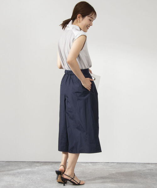 NOLLEY’S(ノーリーズ)の「ウォッシャブルタフタキュロットパンツ(その他パンツ・レディース・ブラック/ネイビー/オフホワイト・38/36)」の21枚目の写真