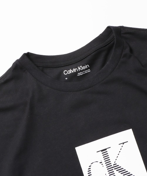Calvin Klein(カルバン・クライン)の「Calvin Klein/カルバンクライン SS CENTER MONOGRAM BOX LOGO CREWNK TEE Tシャツ(Tシャツ/カットソー・メンズ・ホワイト/ブラック・M/L/XL)」の10枚目の写真