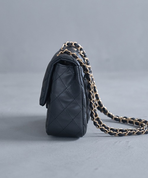 VIS（ビス）の「【2WAY】フェイクレザー＆ベロアキルティングショルダーバッグ（ショルダーバッグ・レディース・ブラック/オフホワイト/ピンク・FREE）」の5枚目の写真