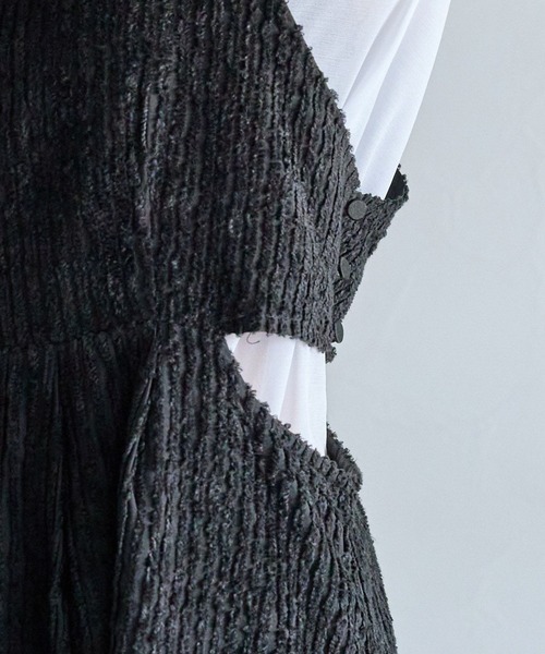 PAGEBOY（ページボーイ）の「2WAYベロアキャミワンピース（ワンピース・レディース・ブラック/オフホワイト・FREE）」の14枚目の写真