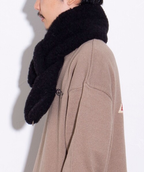 COLD BREAKER(コールドブレーカー)の「【COLDBREAKER/コールドブレーカー】別注 Coldbreaker Wool boa Scarf 差し込みマフラー(マフラー・メンズ・チャコールグレー/ライトグレー/ブラック/ベージュ/カーキ・FREE)」の15枚目の写真