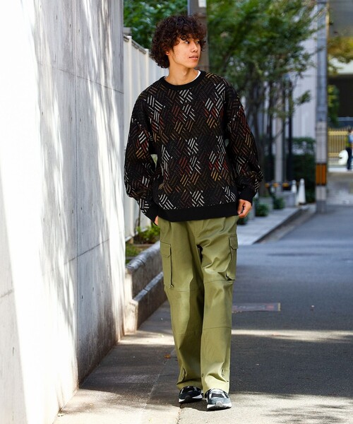 BEAMS HEART（ビームスハート）の「BEAMS HEART / レトロ アソート クルーネック ニット（ニット/セーター・メンズ・ブラック/ネイビー・LARGE/MEDIUM/SMALL）」の3枚目の写真