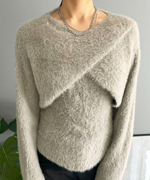 Jewelobe(ジュエローブ)の「シャギーニットカシュクールボレロ&イレヘムキャミソールアンサンブル(ニット/セーター・レディース・グレー/ホワイト/ブラック・FREE)」の7枚目の写真
