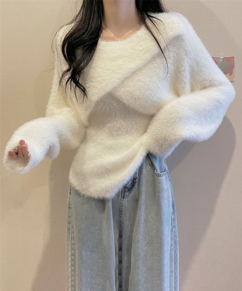 Jewelobe(ジュエローブ)の「シャギーニットカシュクールボレロ&イレヘムキャミソールアンサンブル(ニット/セーター・レディース・グレー/ホワイト/ブラック・FREE)」の22枚目の写真