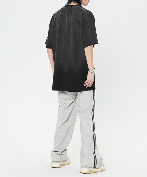 aimoha(アイモハ)の「aimoha outdoorワイドシルエットサイドラインスウェットパンツ(スウェットパンツ・レディース・グレー/ブラック・MEDIUM/SMALL/LARGE)」の1枚目の写真