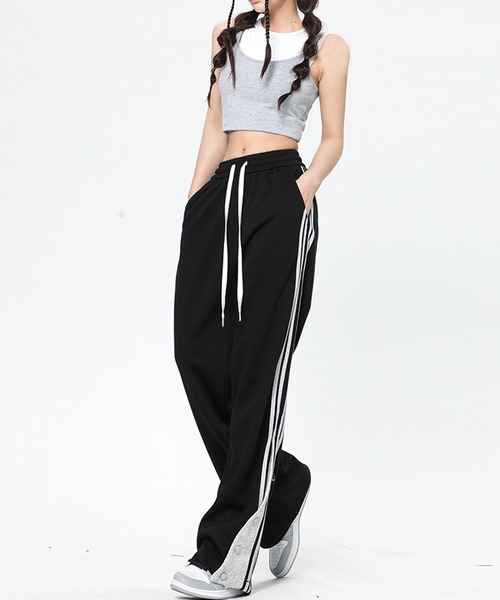 aimoha(アイモハ)の「aimoha outdoorワイドシルエットサイドラインスウェットパンツ(スウェットパンツ・レディース・グレー/ブラック・MEDIUM/SMALL/LARGE)」の20枚目の写真