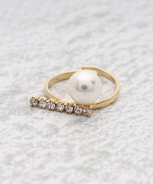 grove（グローブ）の「◆フェイクパールビジューアジャスタブルリング（リング・レディース・ホワイト系/ホワイト・00）」の3枚目の写真