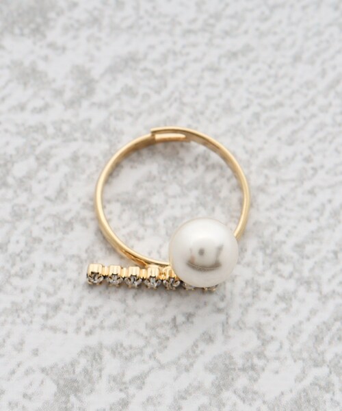 grove（グローブ）の「◆フェイクパールビジューアジャスタブルリング（リング・レディース・ホワイト系/ホワイト・00）」の5枚目の写真