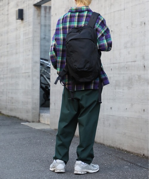 MAISON CLUB（メゾンクラブ）の「【MAISON CLUB】大収納バックパック リュックサック SCCH276（バックパック/リュック・メンズ・ブラック・FREE）」の4枚目の写真